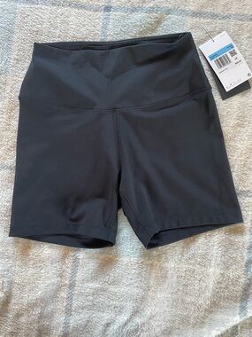 Nike Black High-Waist Athletic Bike Shorts